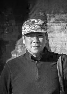 李伟林